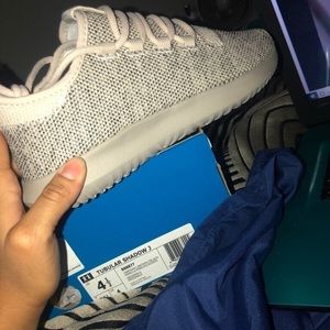 Adidas tubular shadows